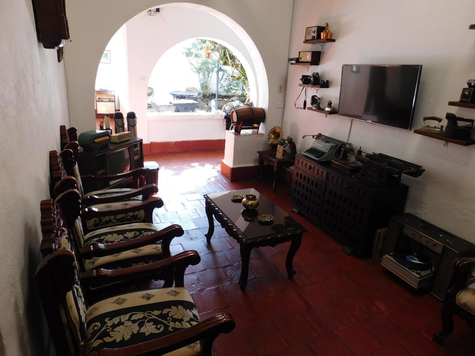 Casa Hotel Paraiso Bella Villa 莱瓦镇 外观 照片
