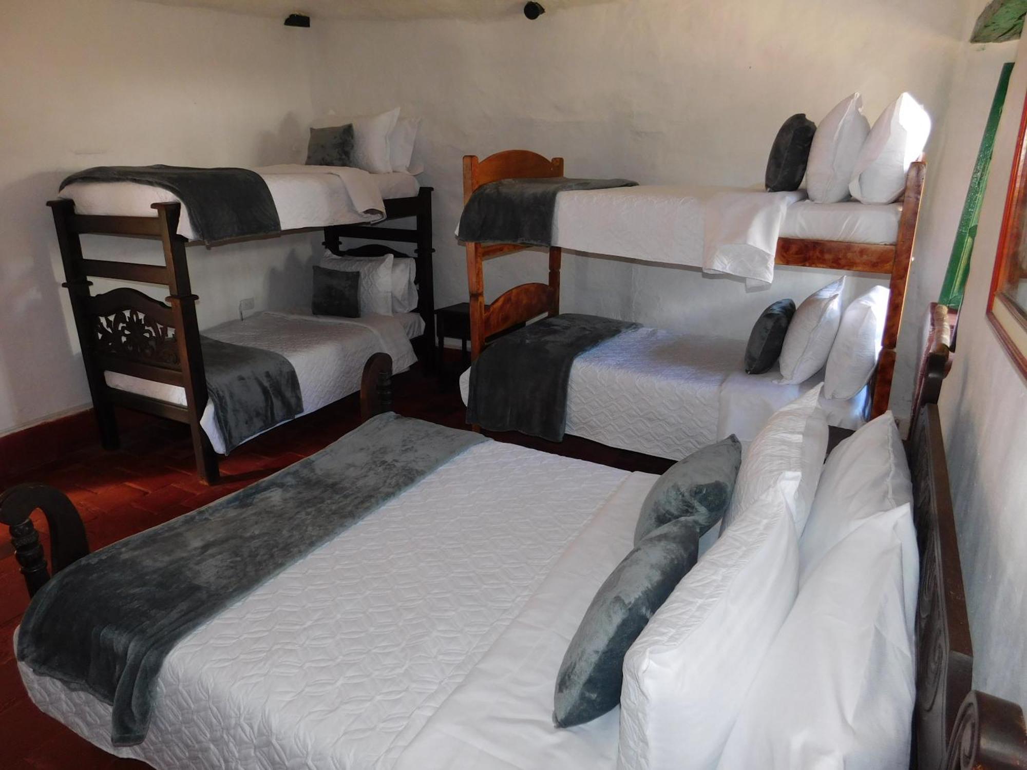 Casa Hotel Paraiso Bella Villa 莱瓦镇 外观 照片