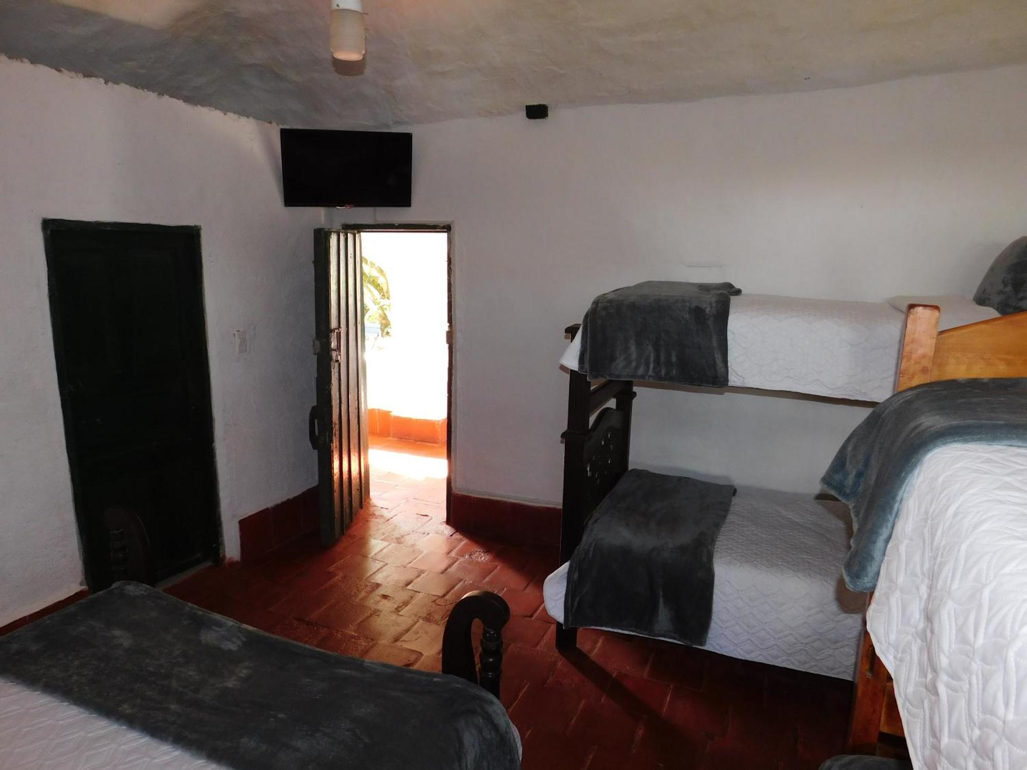 Casa Hotel Paraiso Bella Villa 莱瓦镇 外观 照片
